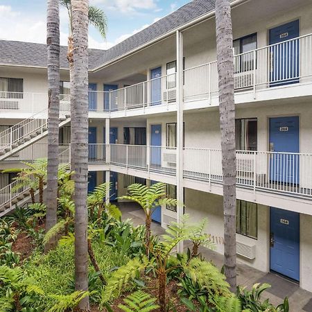 Motel 6-Buena Park, Ca - Knotts Berry Farm - Disneyland Eksteriør billede