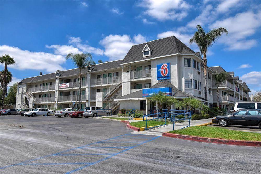Motel 6-Buena Park, Ca - Knotts Berry Farm - Disneyland Eksteriør billede