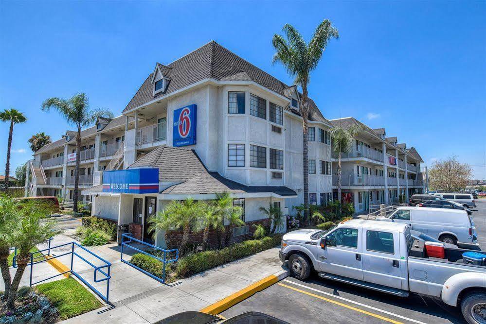 Motel 6-Buena Park, Ca - Knotts Berry Farm - Disneyland Eksteriør billede