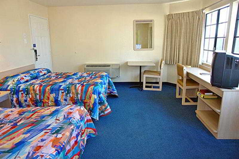 Motel 6-Buena Park, Ca - Knotts Berry Farm - Disneyland Eksteriør billede