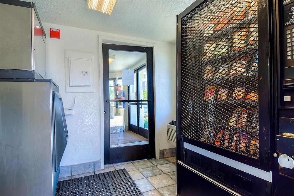Motel 6-Buena Park, Ca - Knotts Berry Farm - Disneyland Eksteriør billede